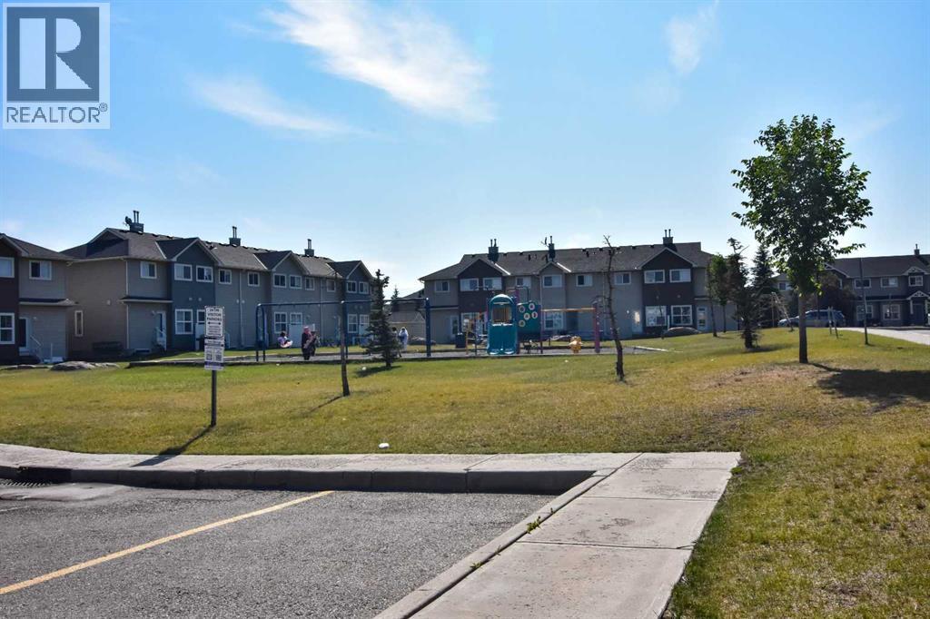 Photo 7 of 1602 111 Tarawood Lane Ne, Calgary AB
