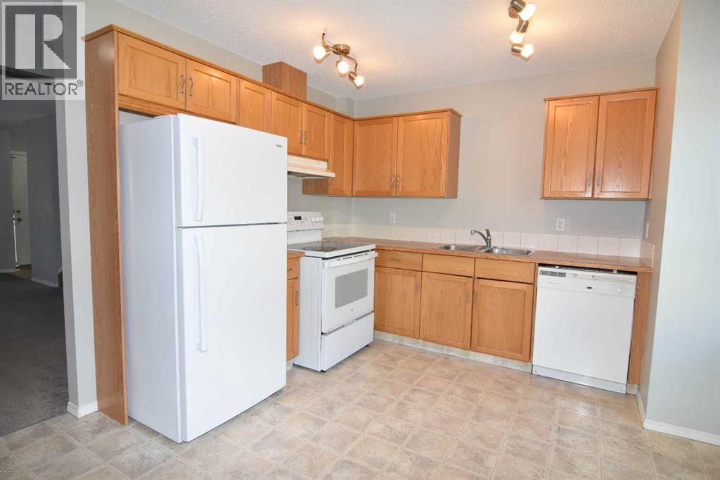 Photo 11 of 1602 111 Tarawood Lane Ne, Calgary AB