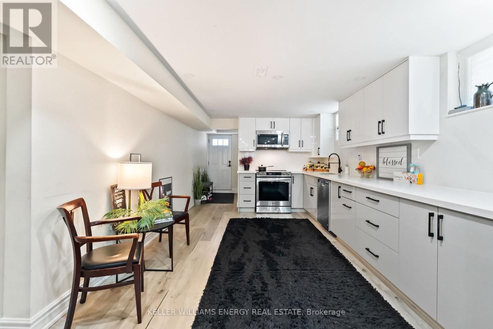Photo 22 of 110 Littleleaf Drive, Toronto ON