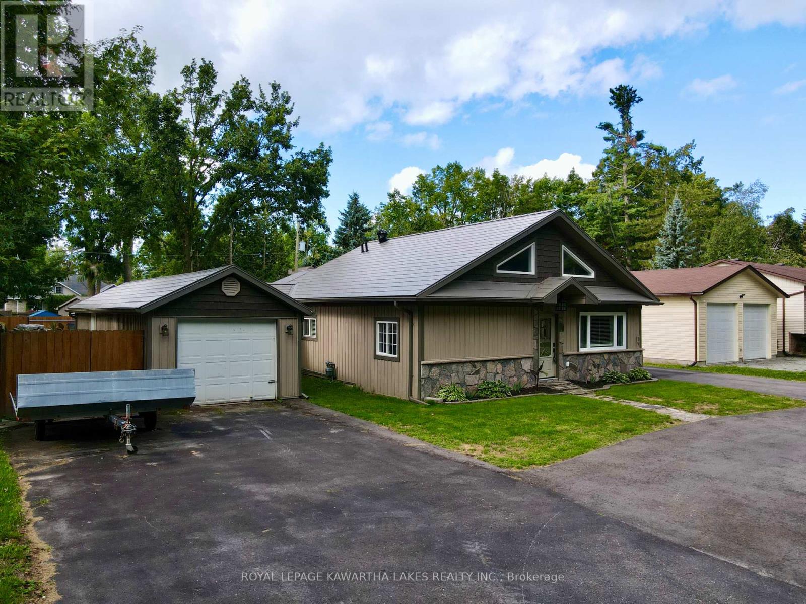 Photo 2 of 69 Seventh Street, Brock ON