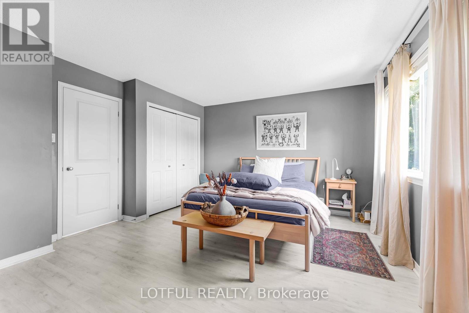 Photo 18 of 515 Burleigh Private, Ottawa ON