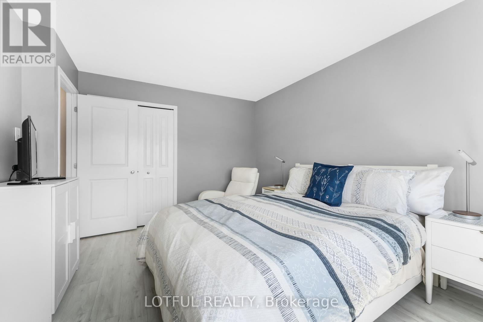 Photo 22 of 515 Burleigh Private, Ottawa ON