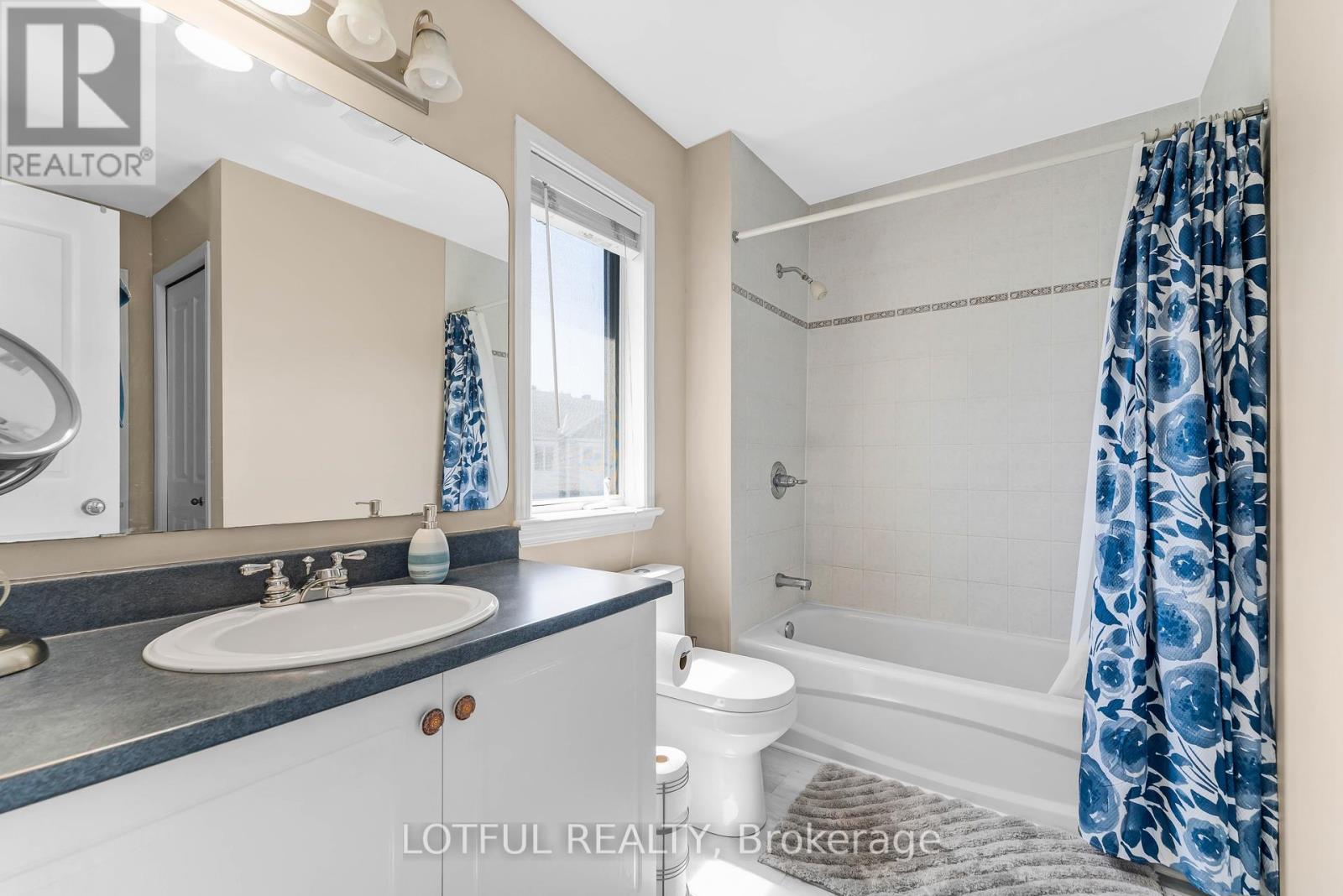 Photo 23 of 515 Burleigh Private, Ottawa ON