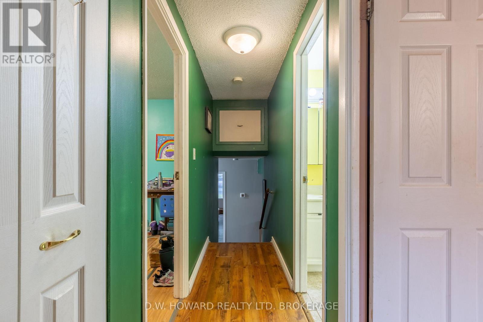 Photo 12 of 7116 Harriman Street, Niagara Falls ON