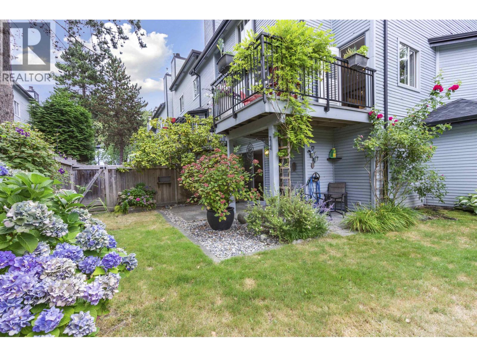Photo 27 of 64 1195 Falcon Drive, Coquitlam BC