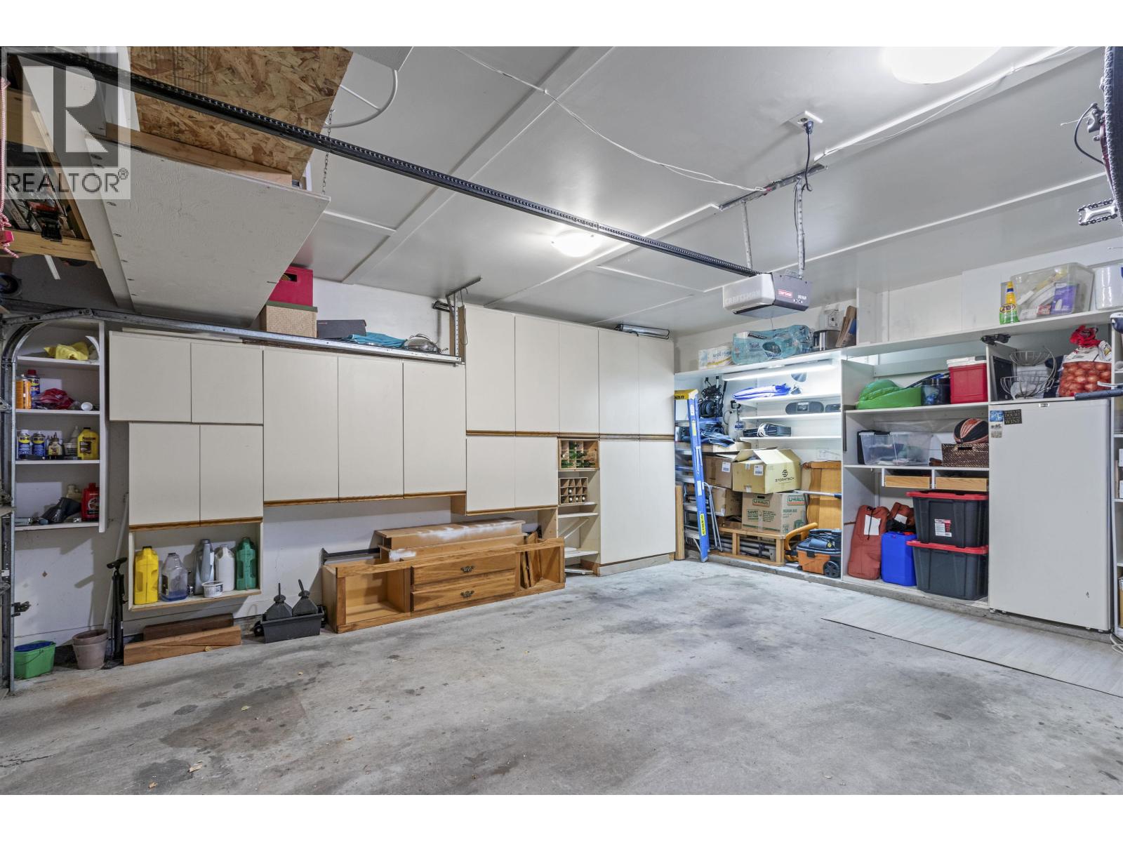 Photo 33 of 64 1195 Falcon Drive, Coquitlam BC