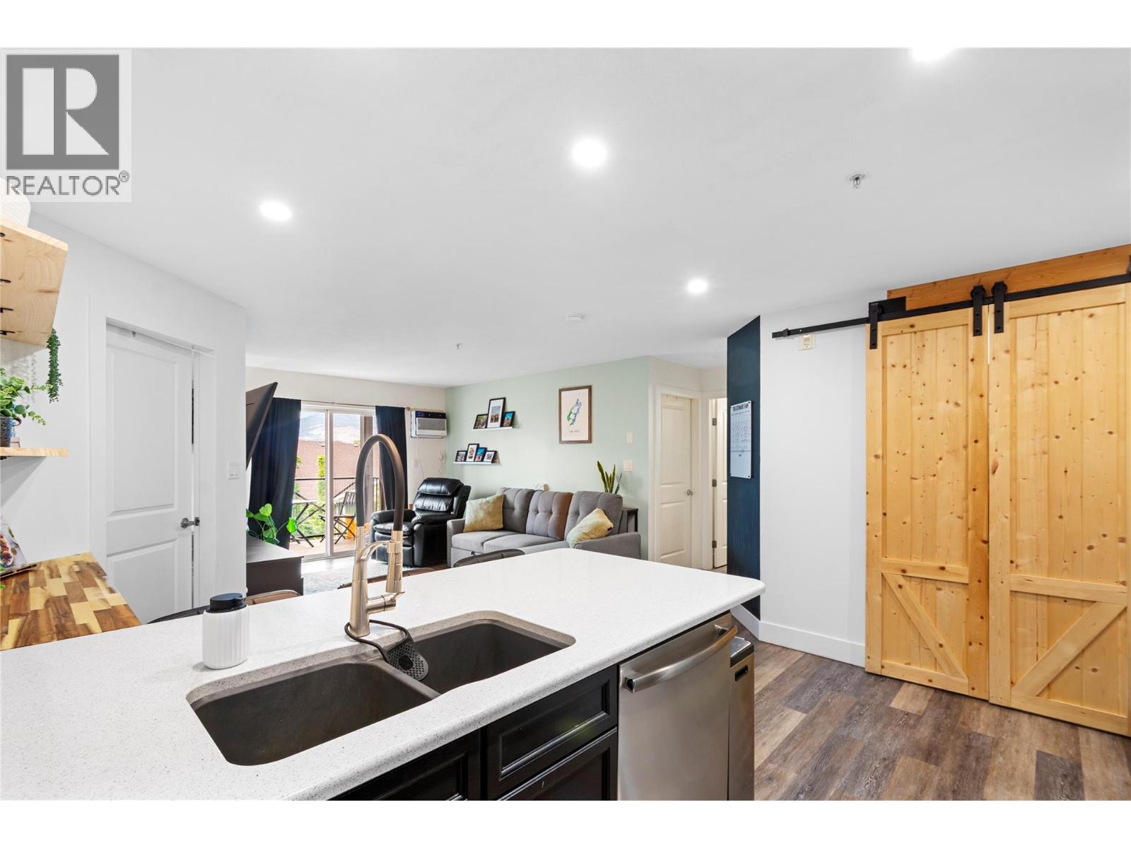 256 HASTINGS Avenue Unit# 309, Penticton