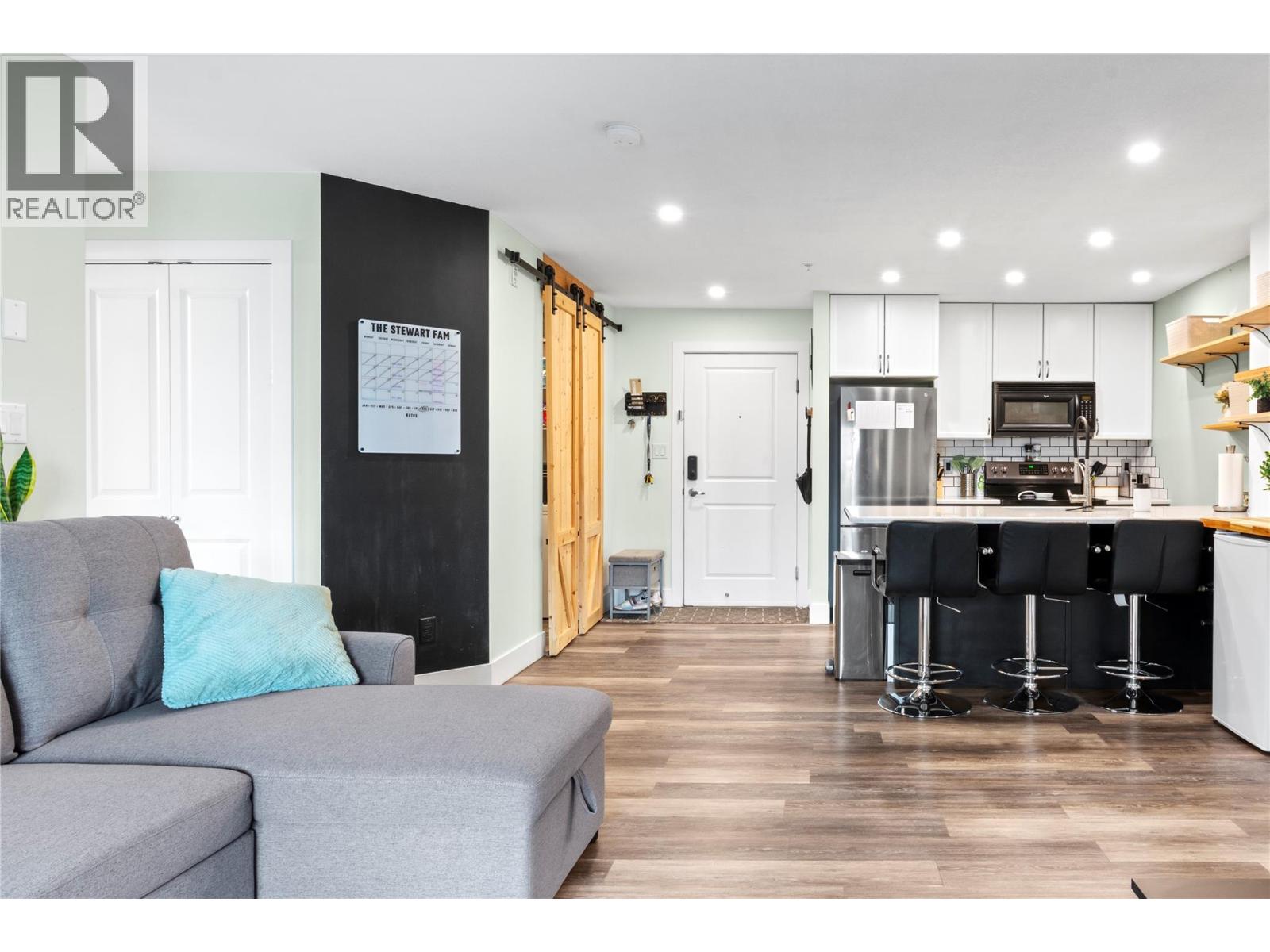 256 HASTINGS Avenue Unit# 309, Penticton