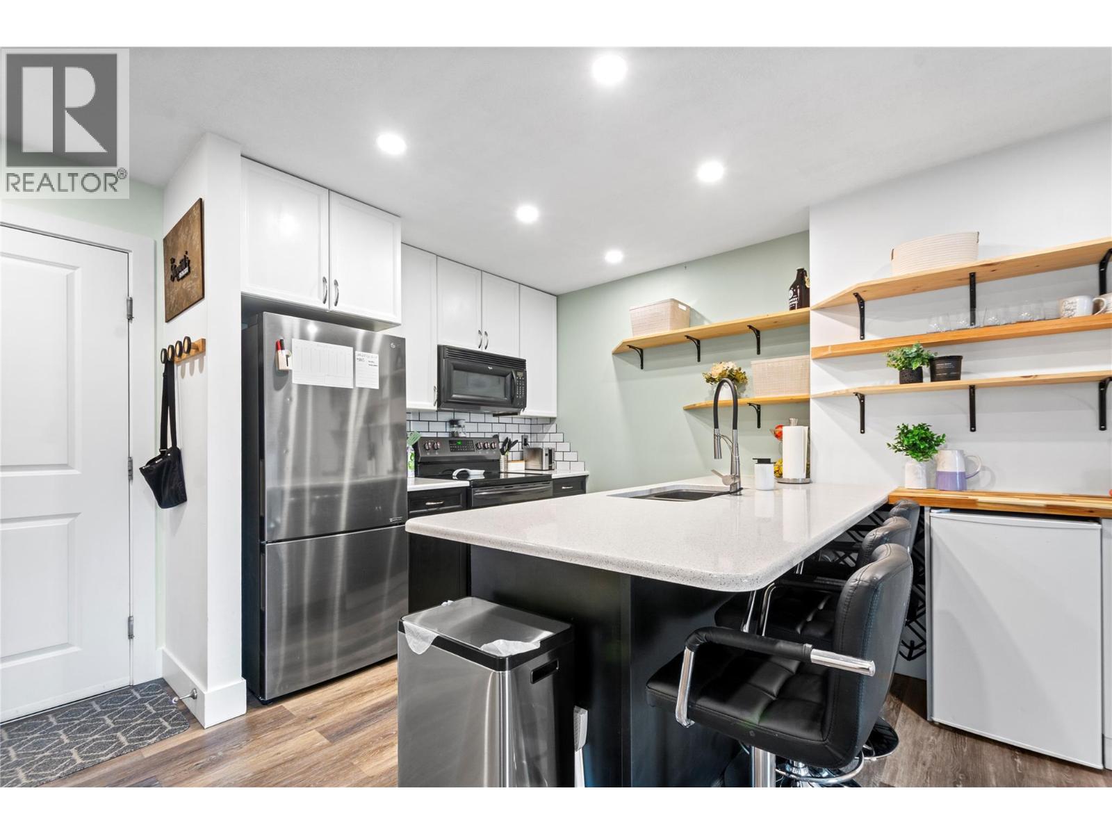 256 HASTINGS Avenue Unit# 309, Penticton