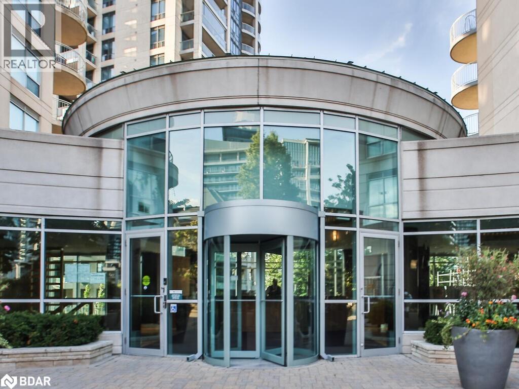 Photo 4 of 2111 Lake Shore Boulevard W Unit 719, Toronto ON