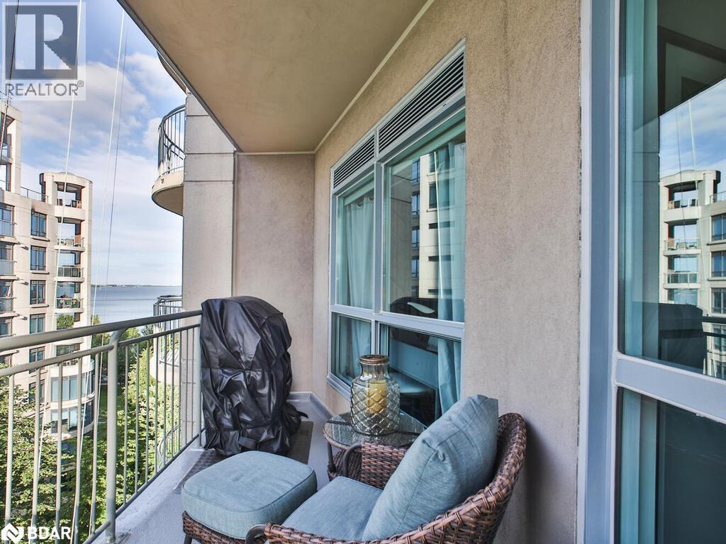 Photo 10 of 2111 Lake Shore Boulevard W Unit 719, Toronto ON