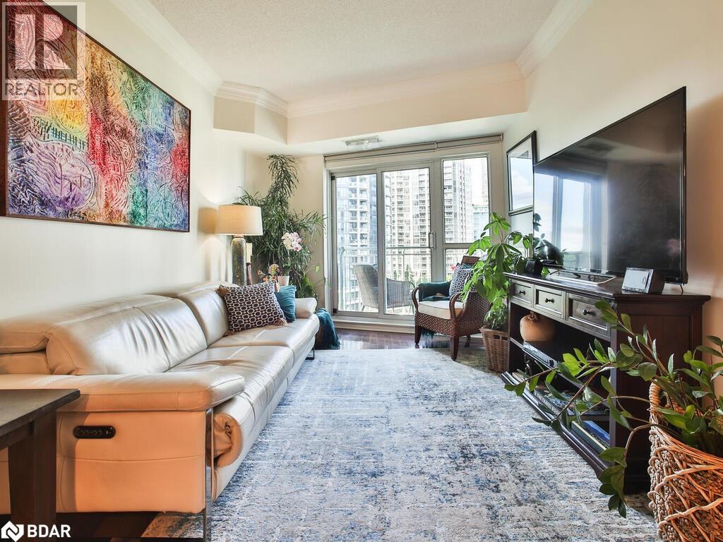 Photo 9 of 2111 Lake Shore Boulevard W Unit 719, Toronto ON
