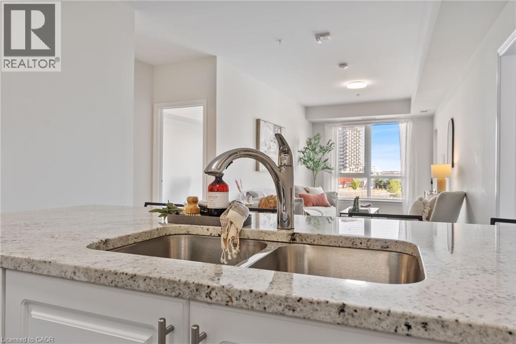 Photo 13 of 150 Oak Park Boulevard Unit 315, Oakville ON
