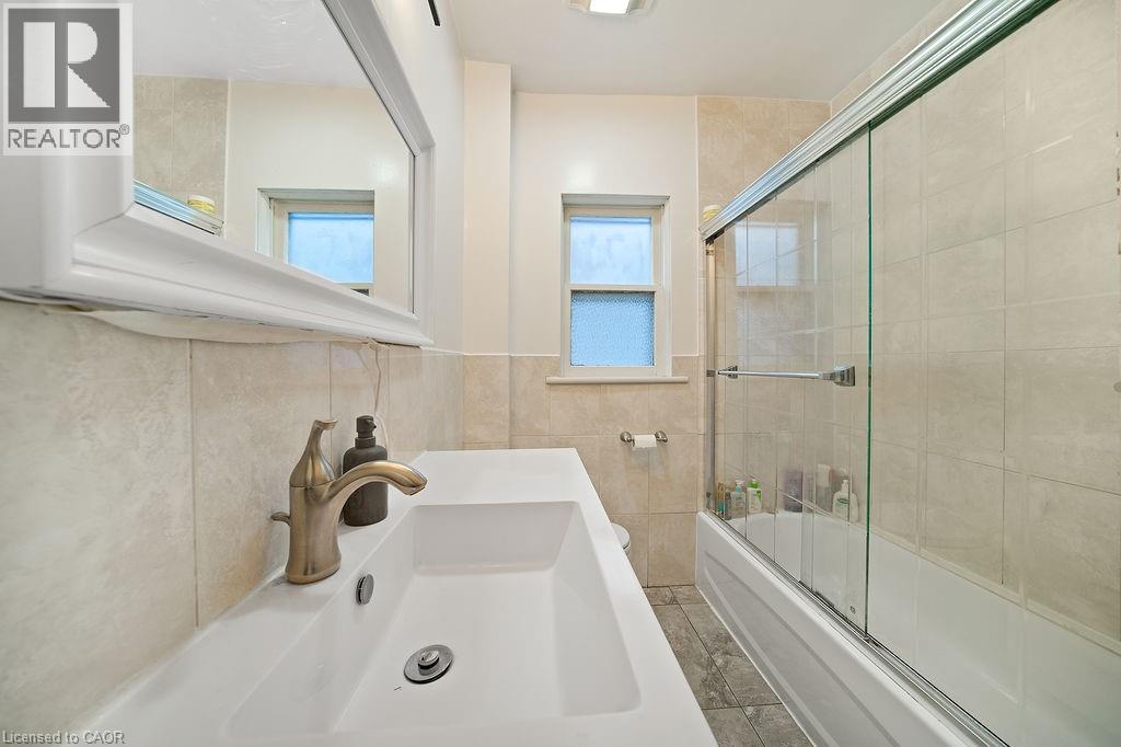 Photo 14 of 82 Whitney Avenue, Hamilton ON