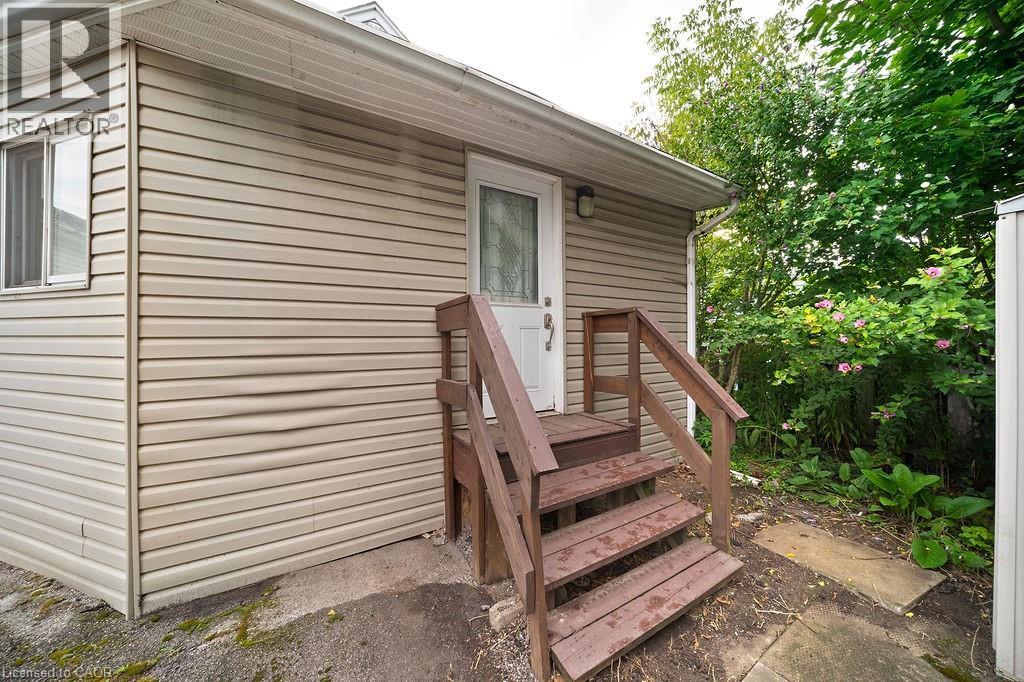 Photo 25 of 82 Whitney Avenue, Hamilton ON