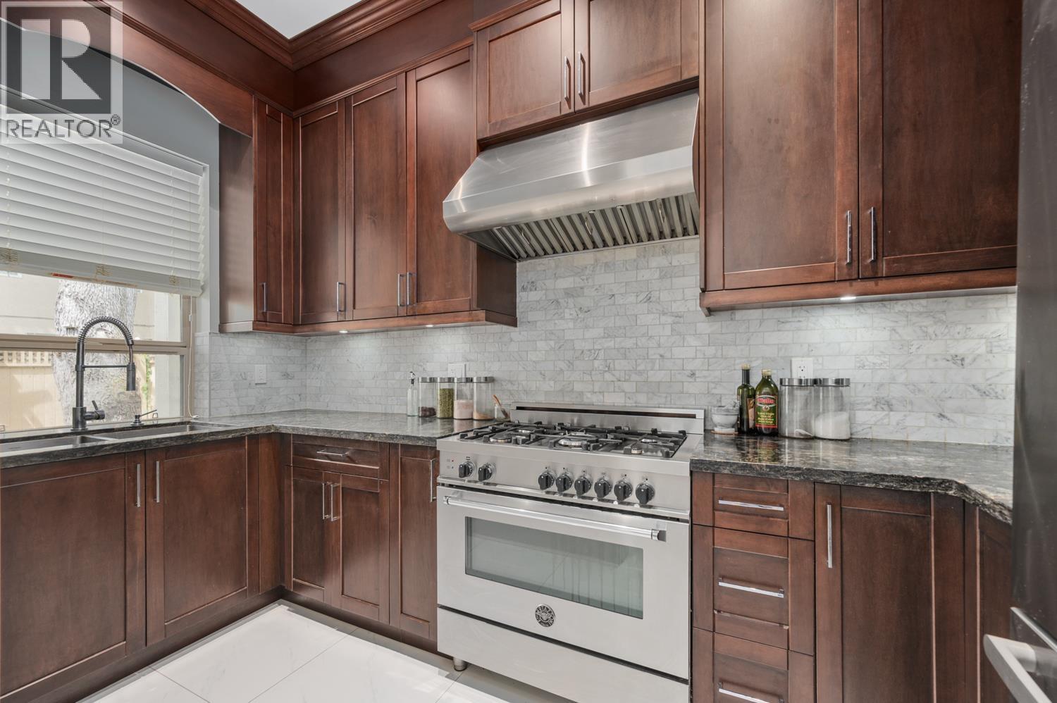 Photo 16 of 9531 Gilbert Crescent, Richmond BC