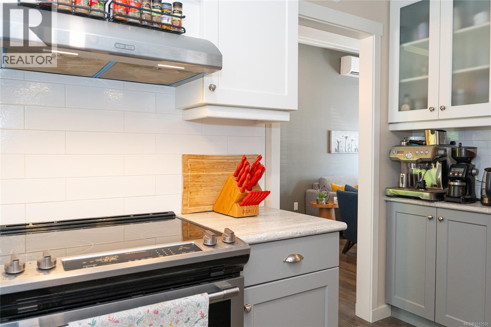 Photo 12 of 1680 Meadowbrook Dr, Campbell River BC