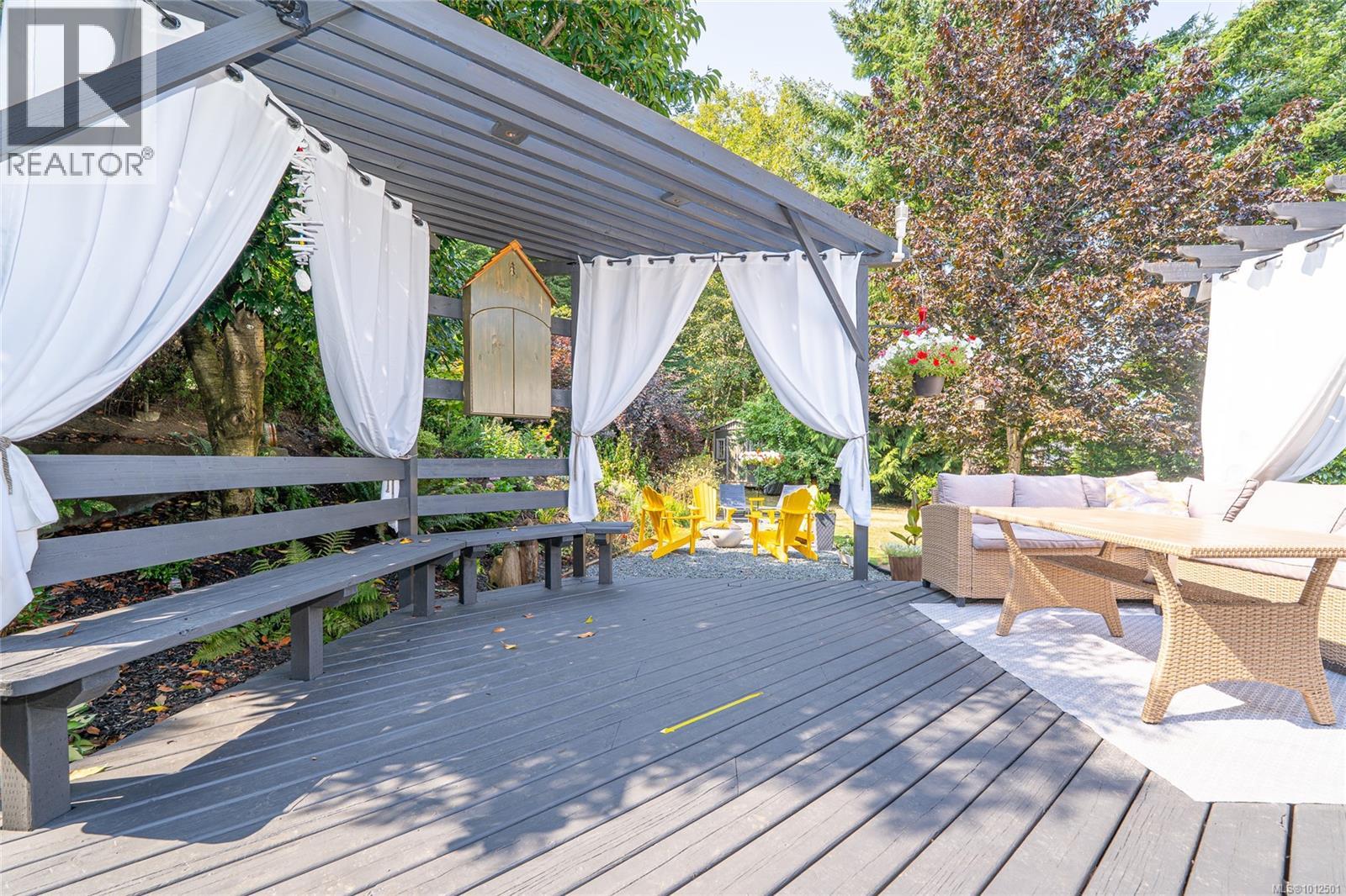 Photo 35 of 1680 Meadowbrook Dr, Campbell River BC