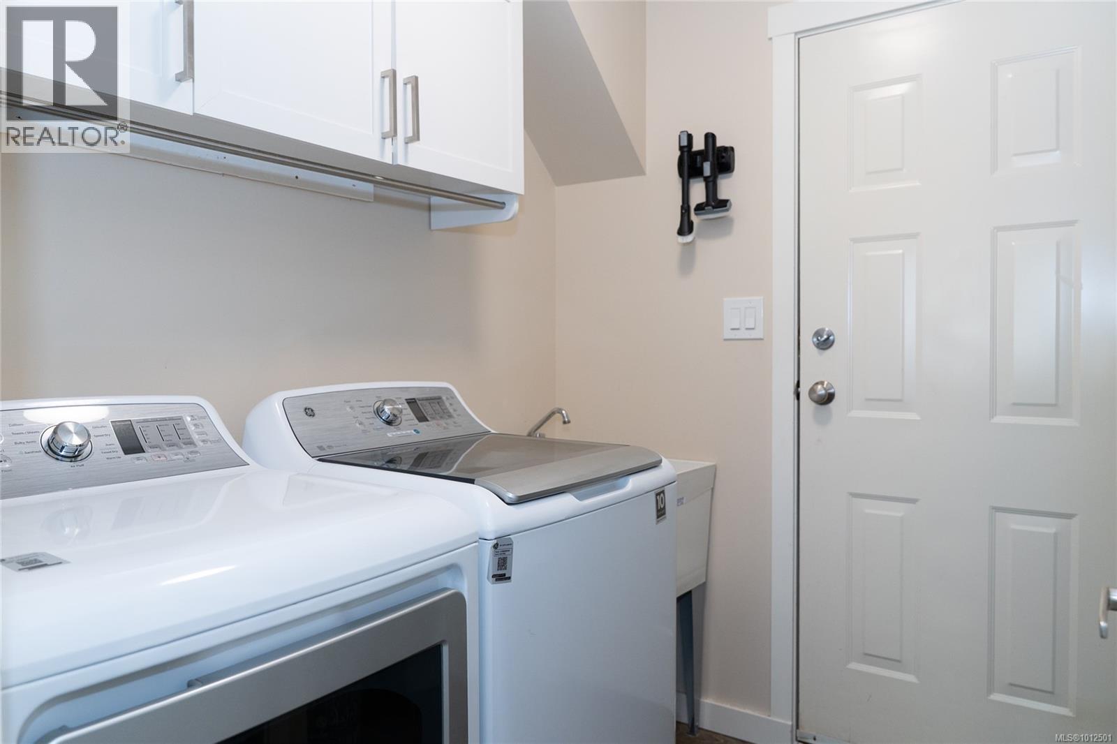 Photo 43 of 1680 Meadowbrook Dr, Campbell River BC