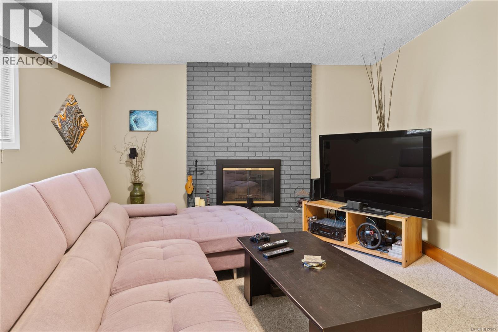 Photo 25 of 658 Martindale Rd, Parksville BC