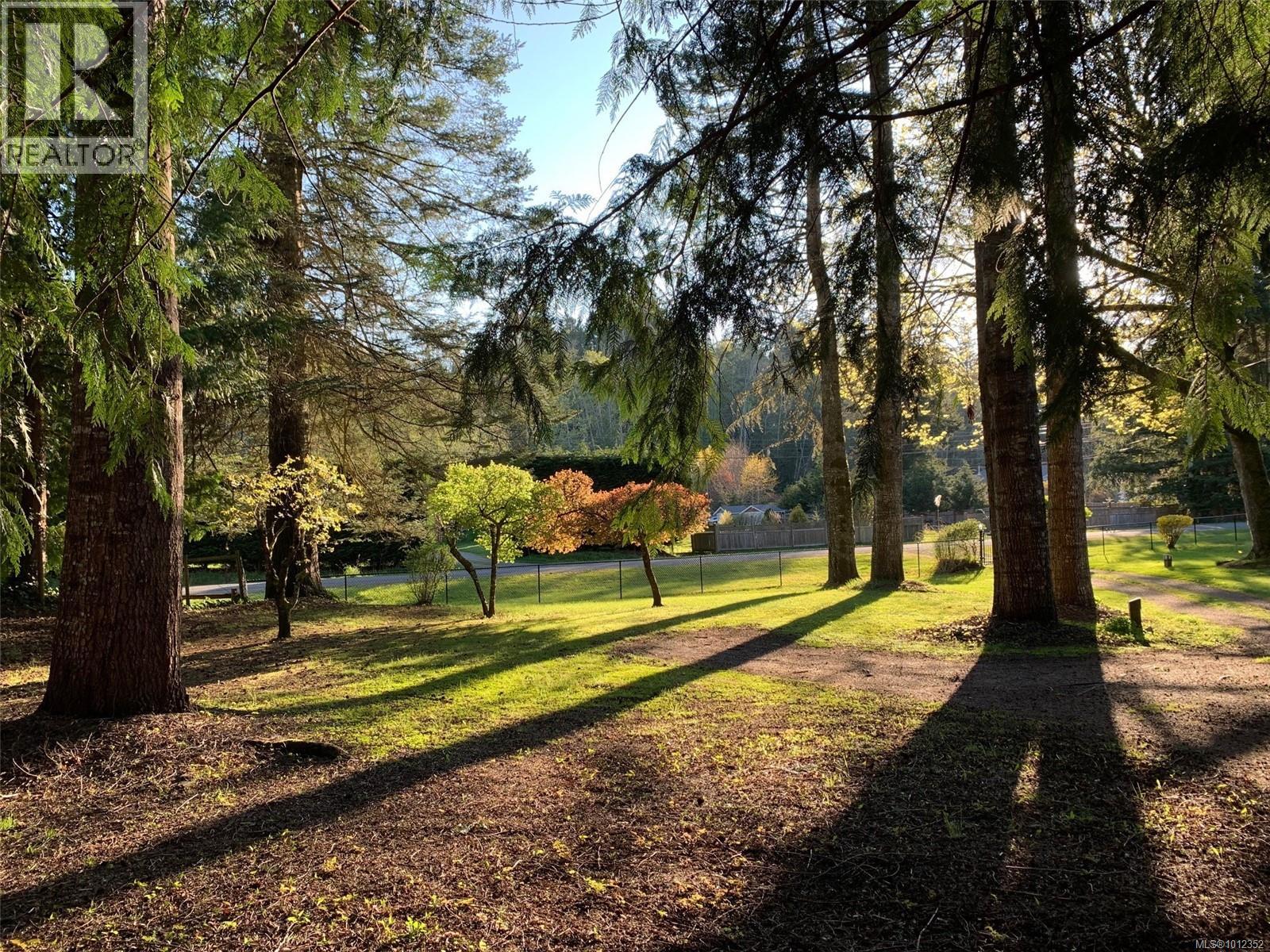 Photo 52 of 658 Martindale Rd, Parksville BC