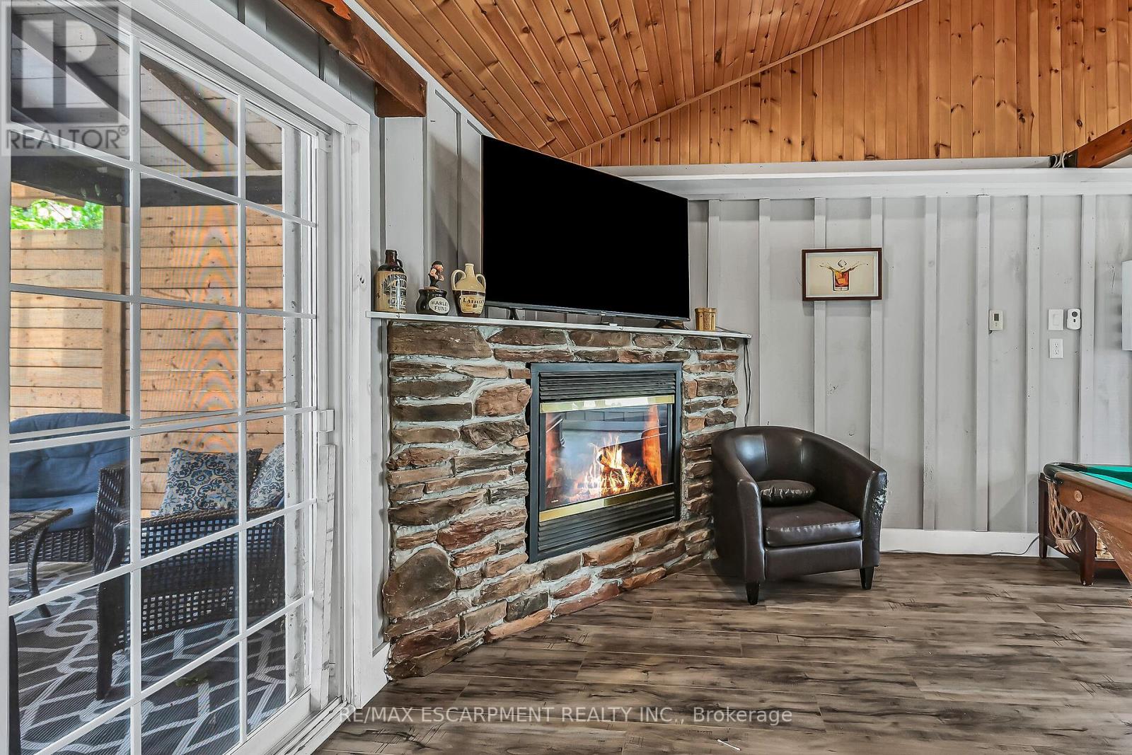 Photo 27 of 4 Clifford Street, Norfolk ON