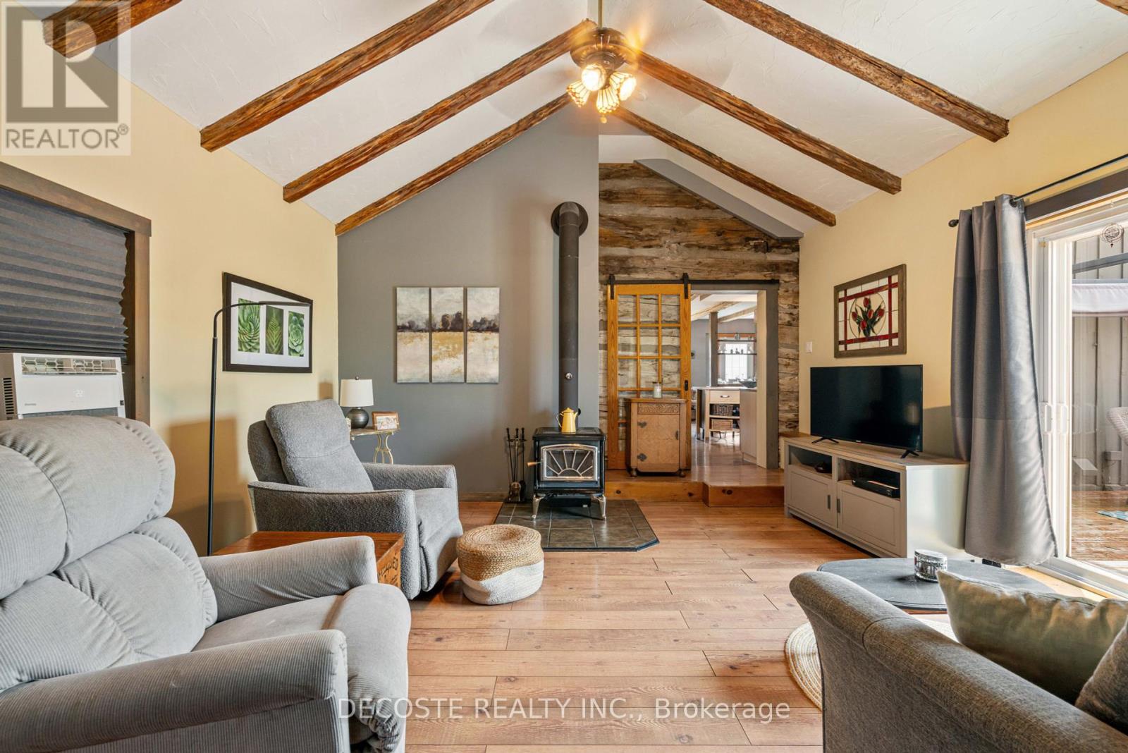 Photo 20 of 21695 Laggan Glenelg Road, North Glengarry ON