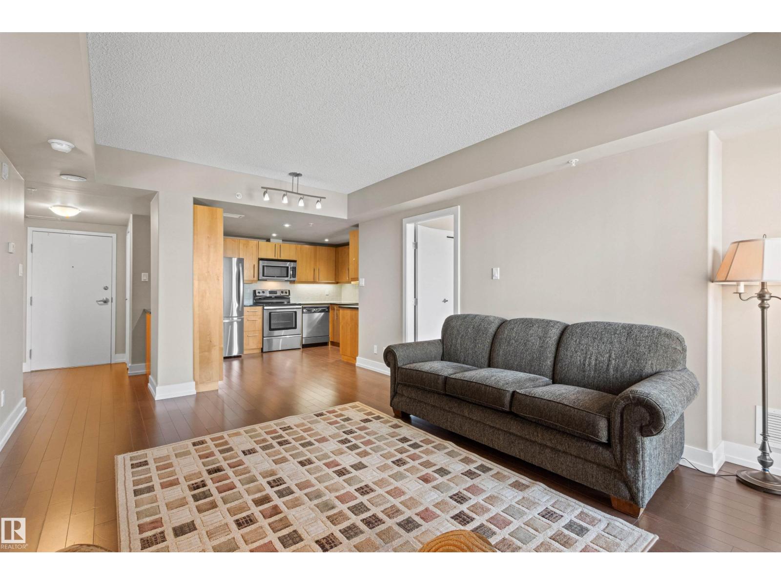Photo 12 of 1003 6608 28 Av Nw, Edmonton AB