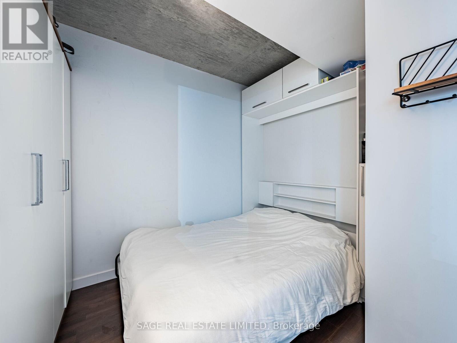 Photo 15 of 404 75 Portland Street, Toronto ON