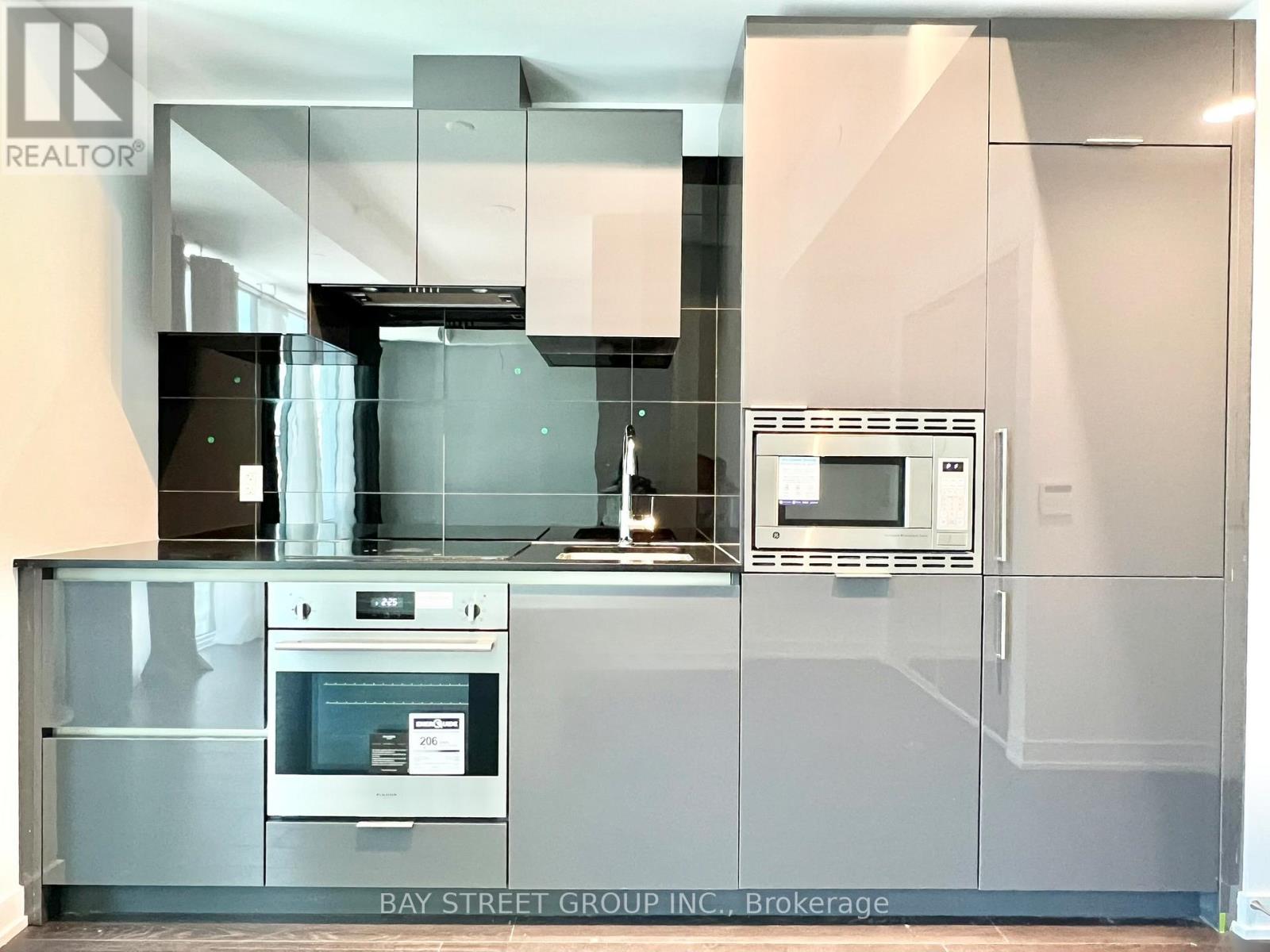 Photo 11 of 1618 121 St Patrick Street, Toronto ON
