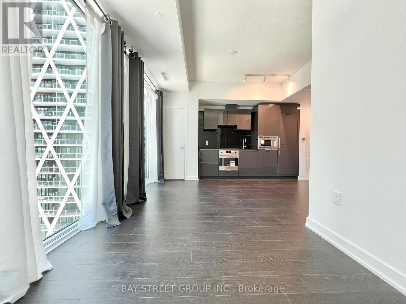 Photo 17 of 1618 121 St Patrick Street, Toronto ON