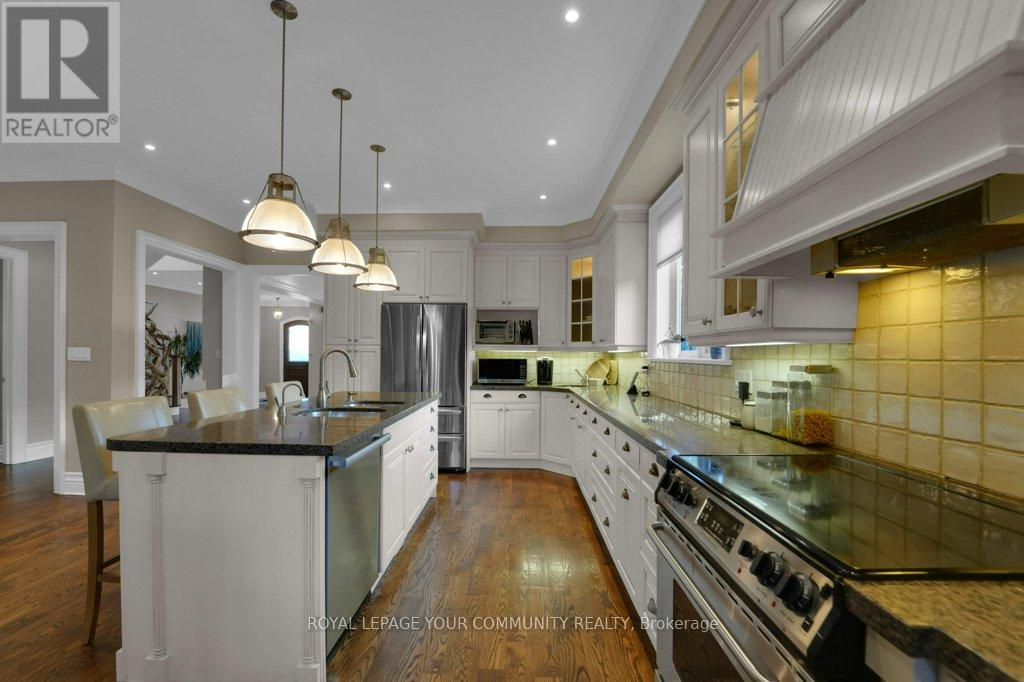 Photo 26 of 144 Haddington Avenue, Toronto ON