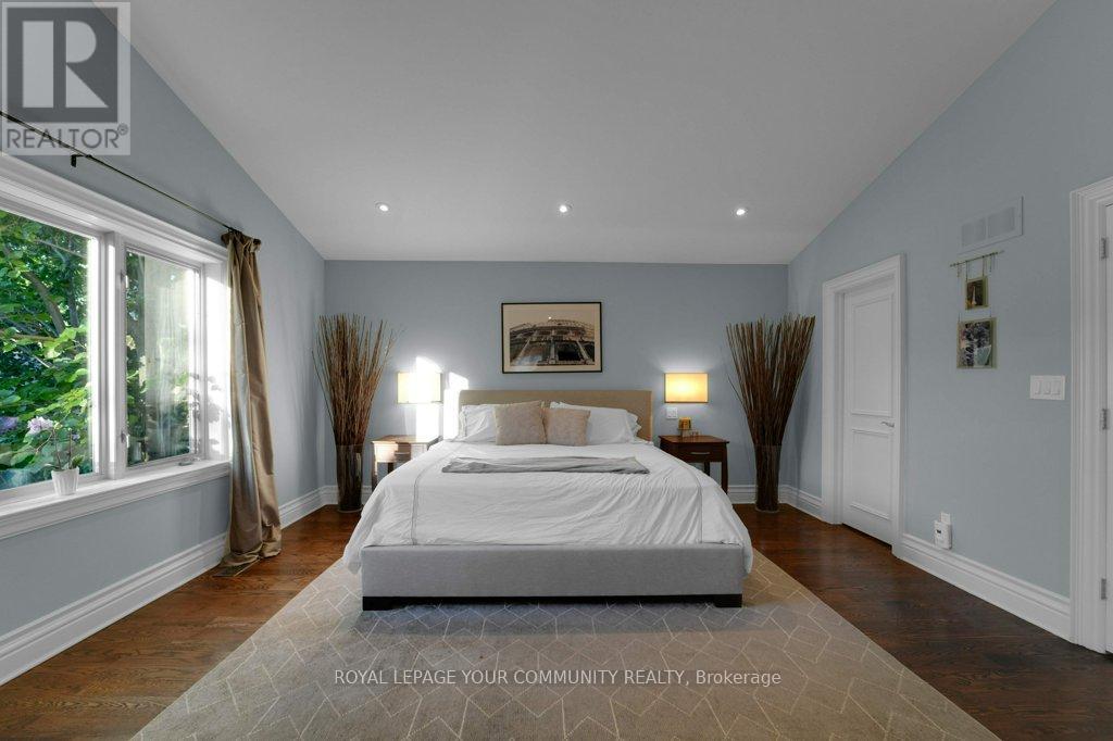 Photo 32 of 144 Haddington Avenue, Toronto ON