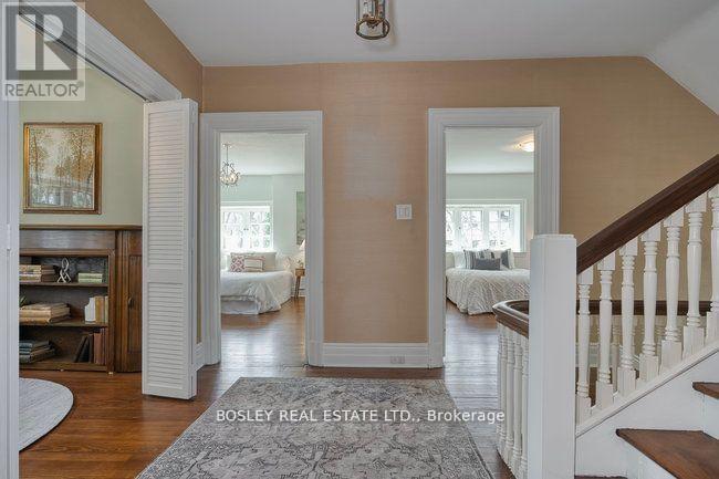 Photo 26 of 40 Castle Frank Crescent, Toronto ON