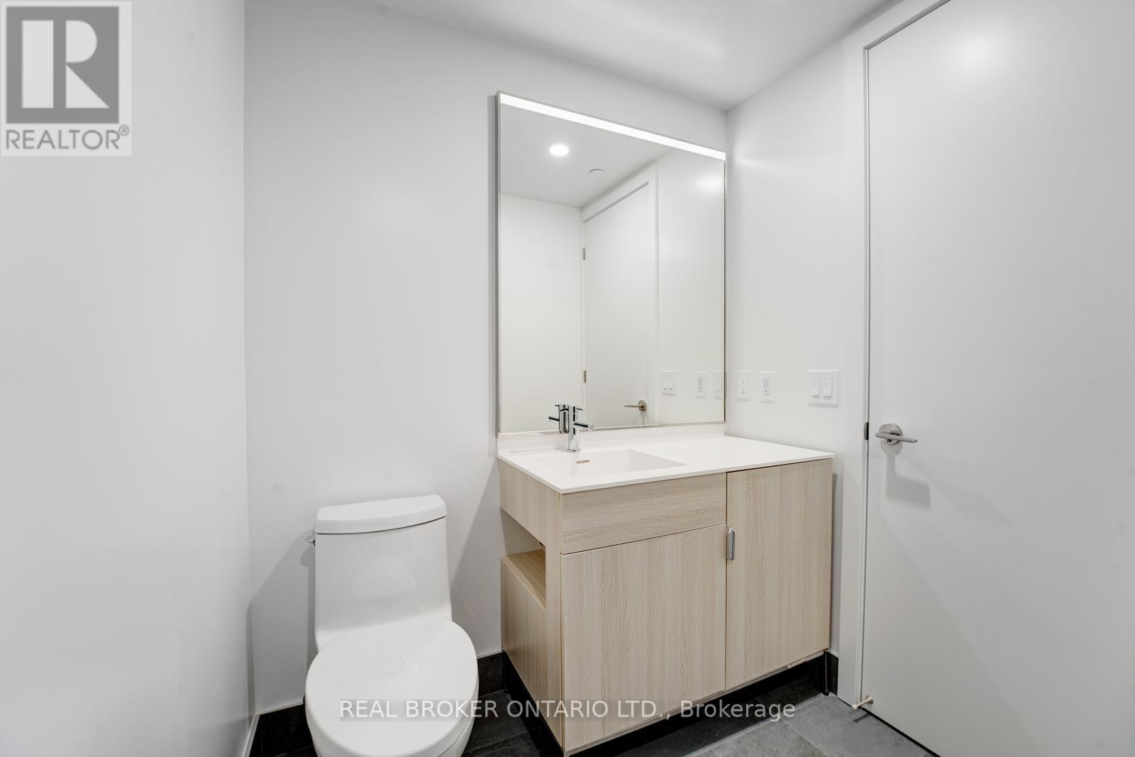 Photo 12 of Lph 16 28 Eastern Avenue, Toronto ON