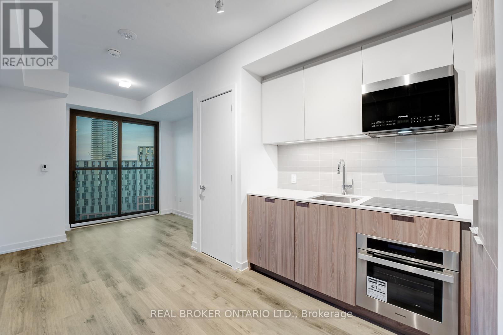Photo 21 of Lph 16 28 Eastern Avenue, Toronto ON