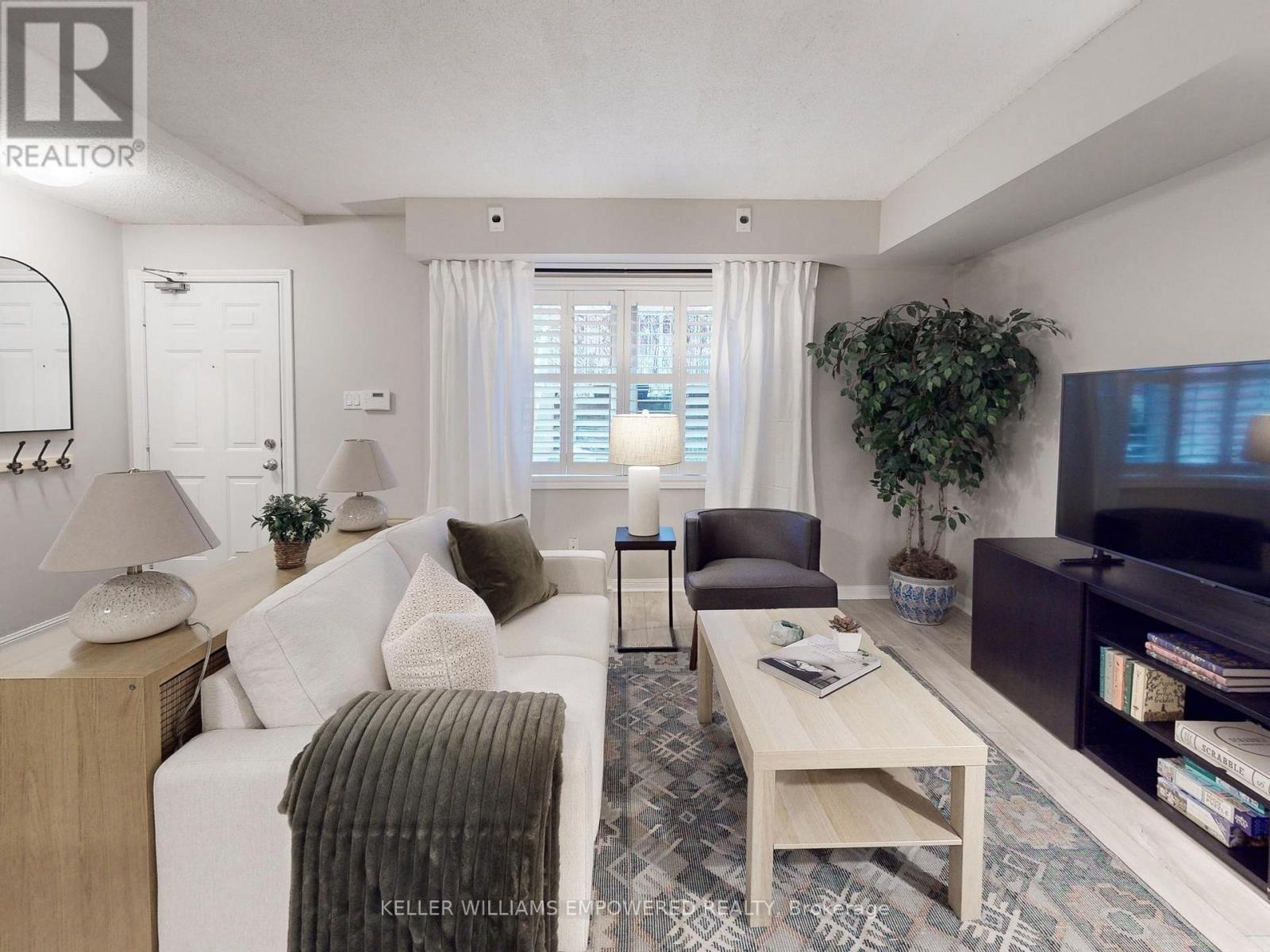 Photo 1 of 701 7 Sudbury Street N, Toronto ON