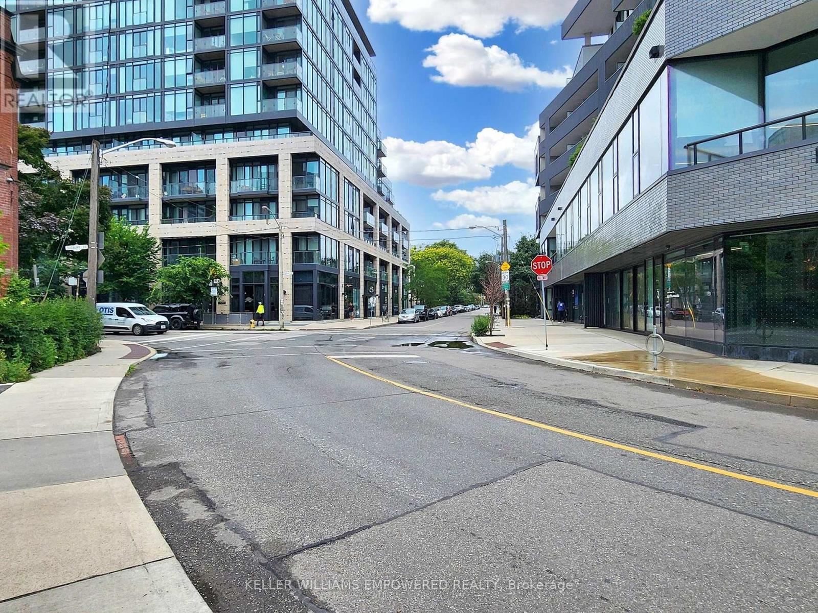 Photo 34 of 701 7 Sudbury Street N, Toronto ON