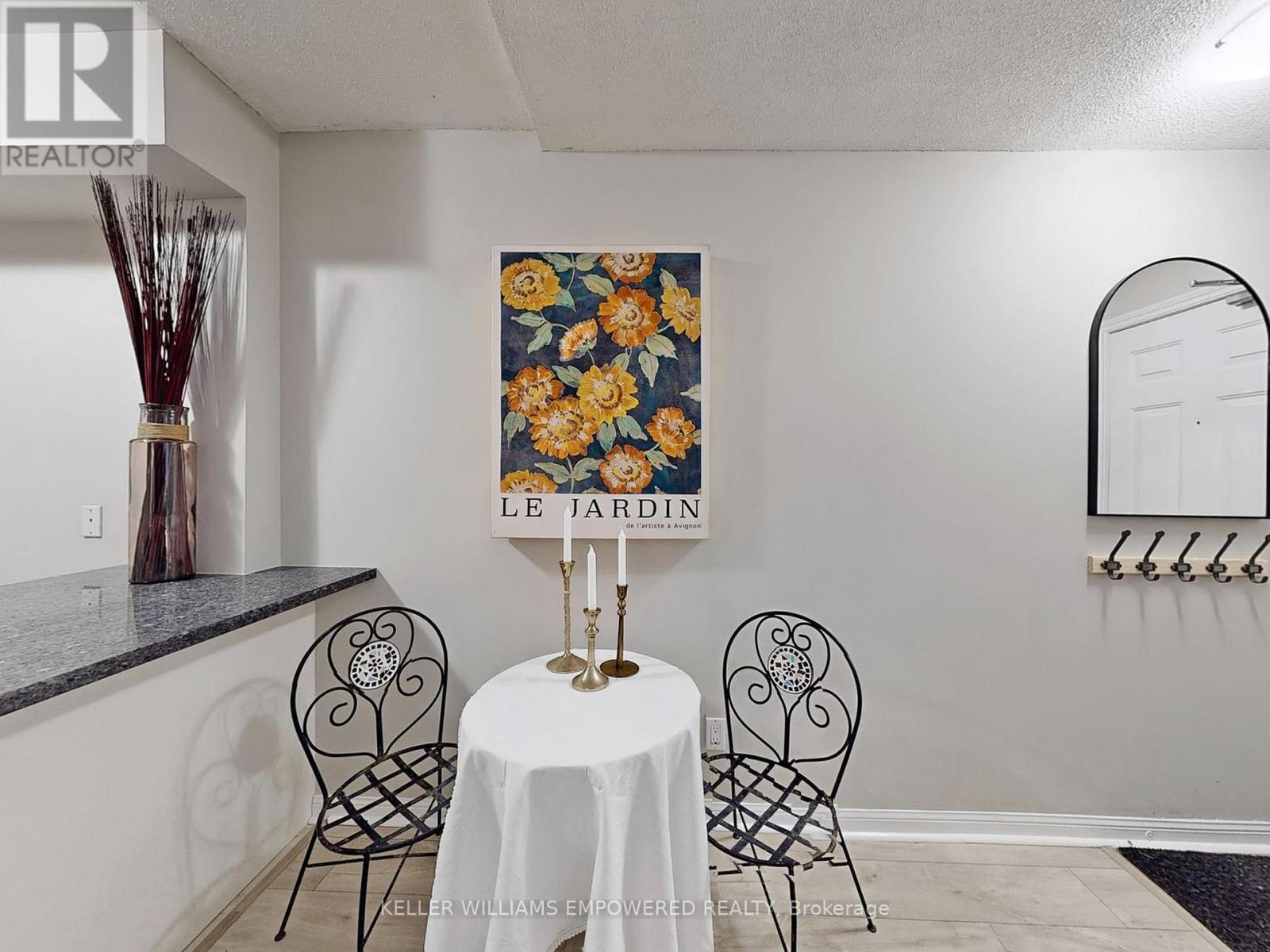 Photo 9 of 701 7 Sudbury Street N, Toronto ON
