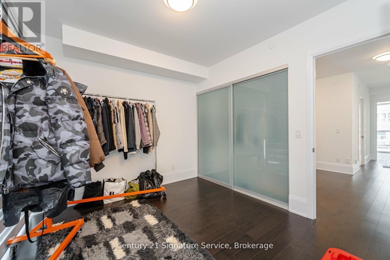 Photo 20 of Th 05 101 Erskine Avenue, Toronto ON