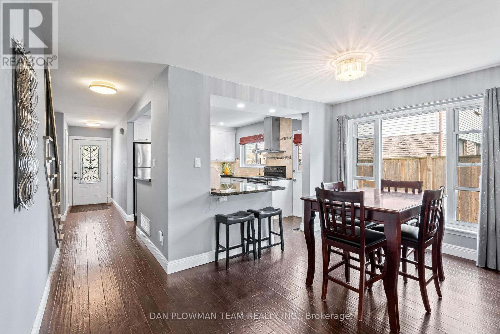 Photo 6 of 1264 Venus Crescent, Oshawa ON