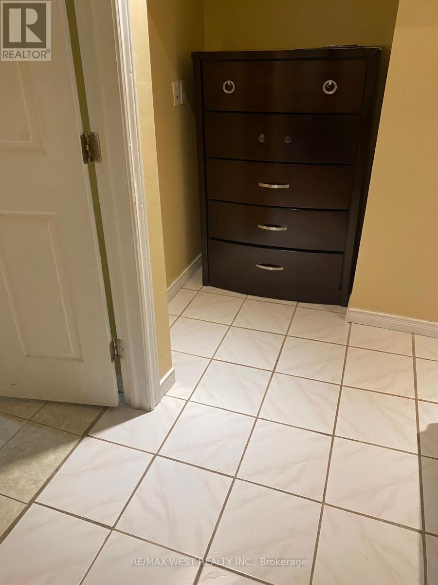 Photo 6 of Bsmt 128 Thornbeck Bsmt Drive, Toronto ON