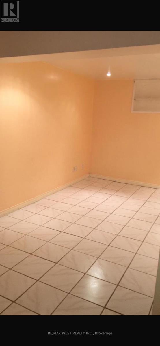 Photo 9 of Bsmt 128 Thornbeck Bsmt Drive, Toronto ON
