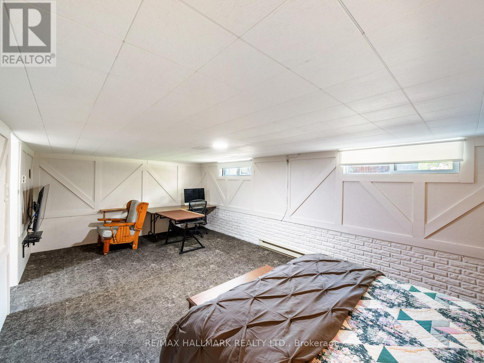 Photo 28 of 60 Greylawn Crescent, Toronto ON