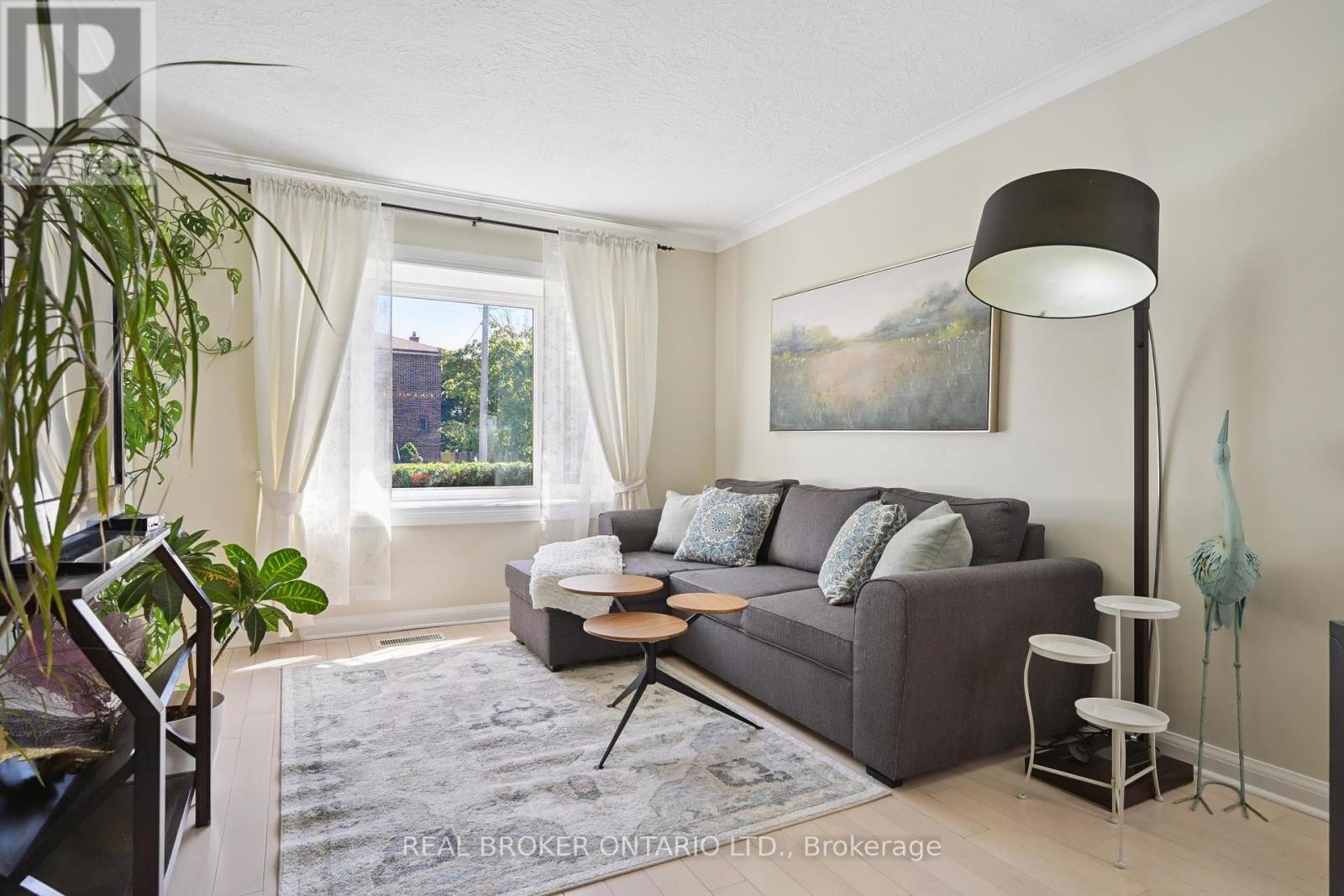 Photo 7 of 28 Galbraith Avenue, Toronto ON