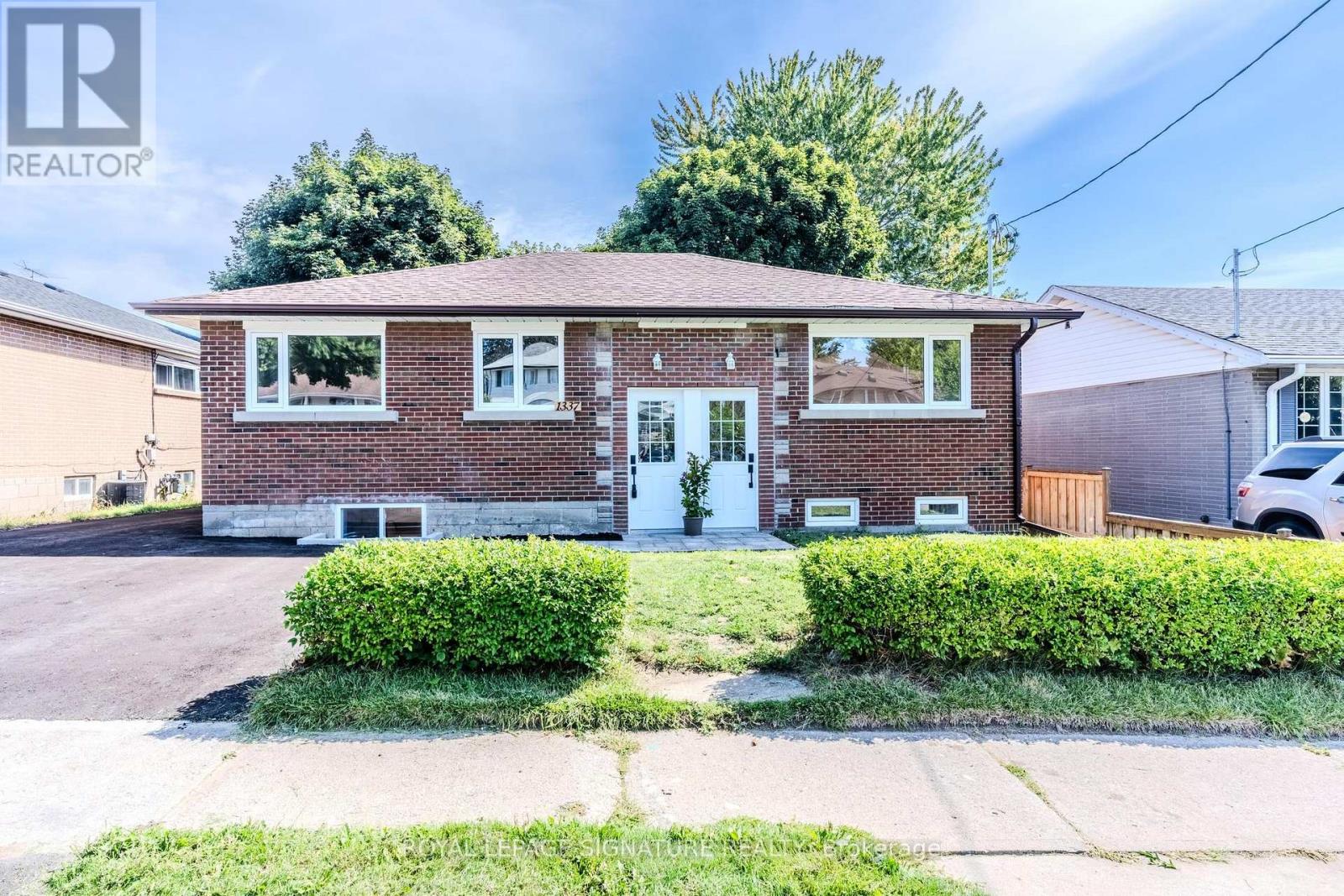 Photo 1 of Main 1337 Cedar Street, Oshawa ON
