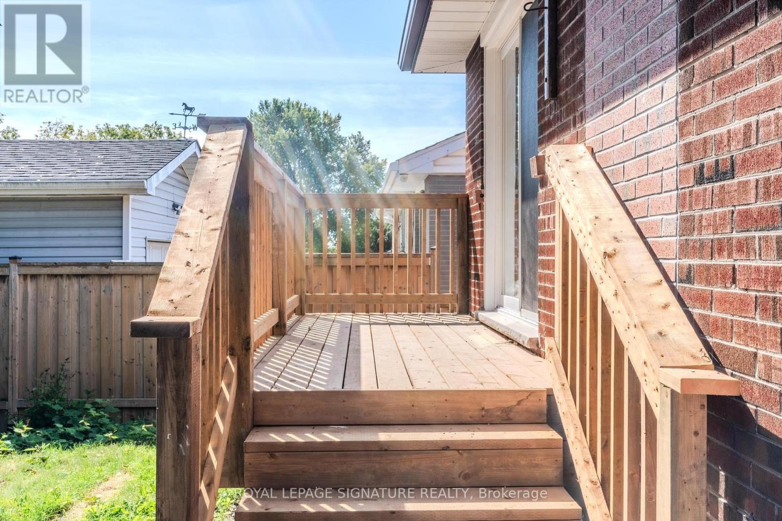 Photo 24 of Main 1337 Cedar Street, Oshawa ON