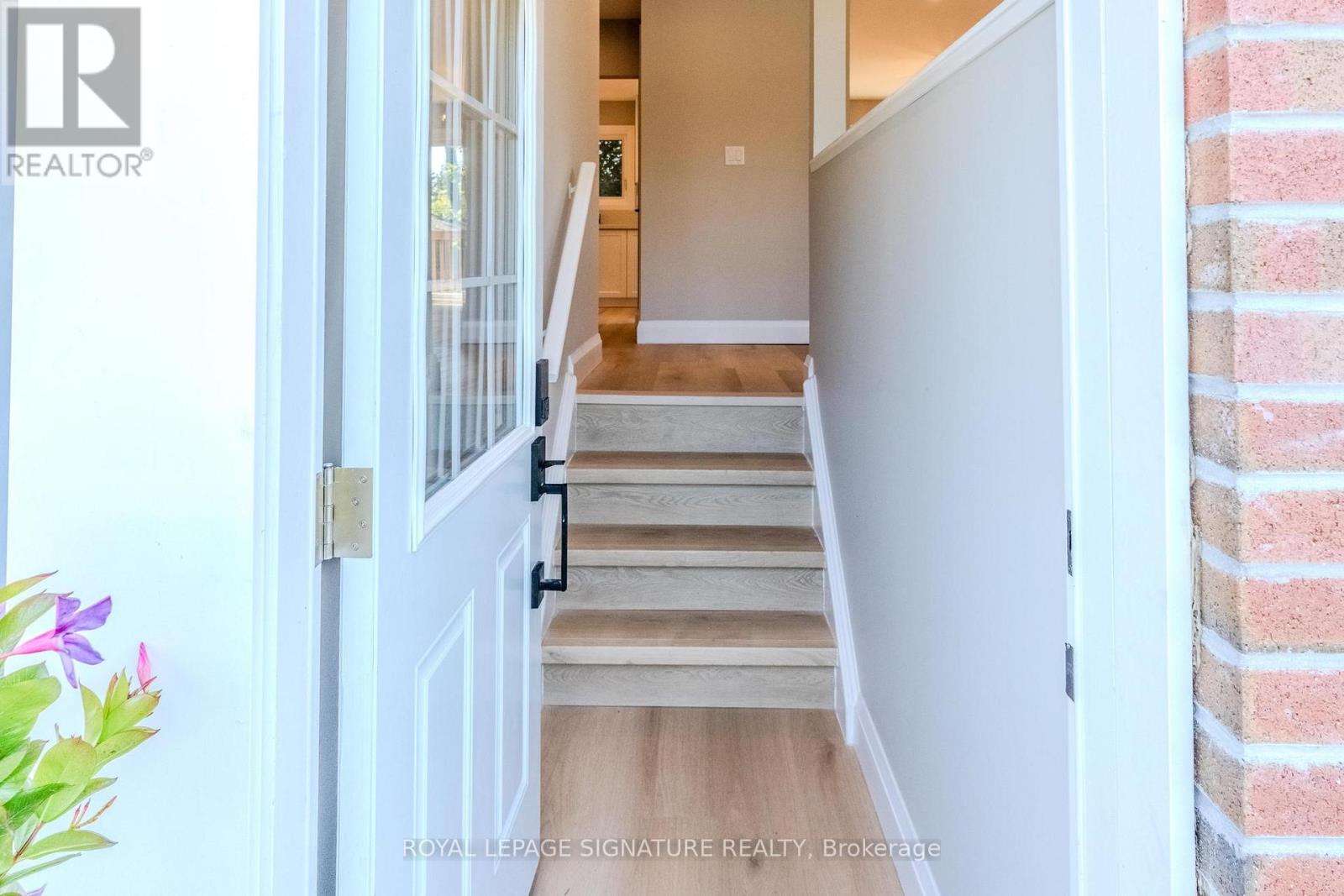 Photo 3 of Main 1337 Cedar Street, Oshawa ON