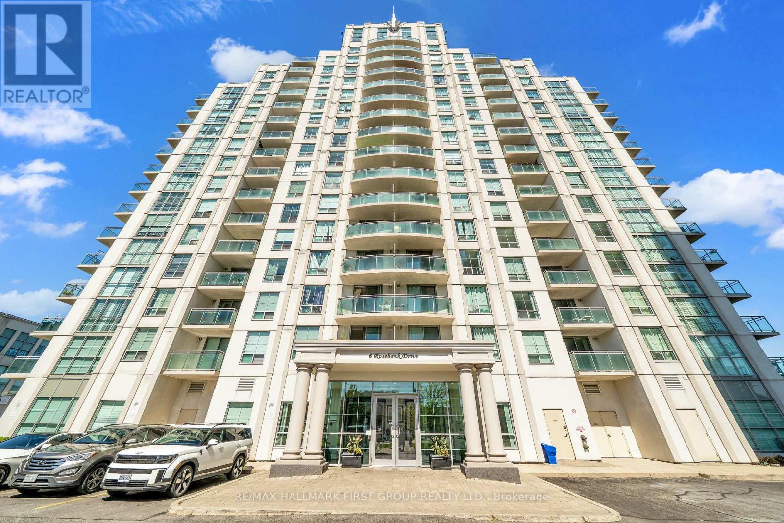 Photo 1 of 15 A 6 Rosebank Drive, Toronto ON