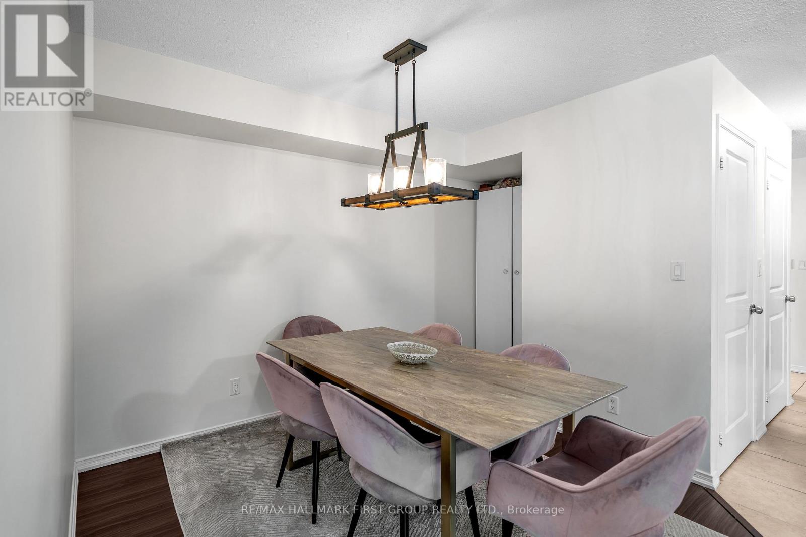 Photo 12 of 15 A 6 Rosebank Drive, Toronto ON